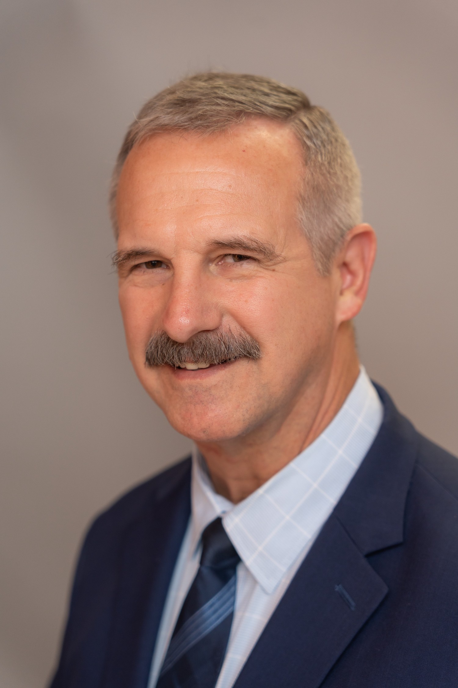 Dr. James Cole photo