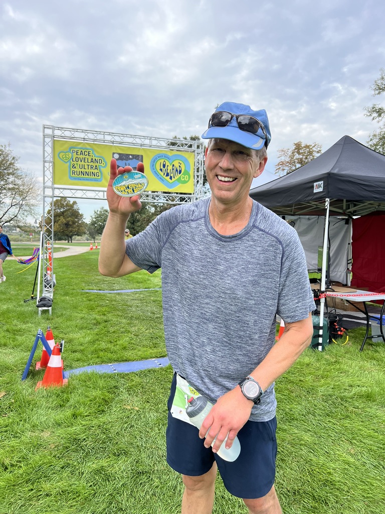 Dale with his finisher's buckle