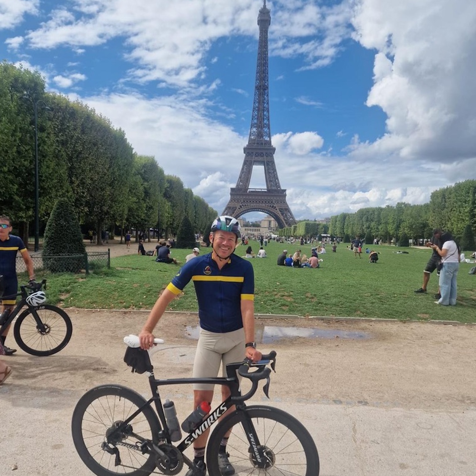 Rob and is bike by the Eiffel Tower